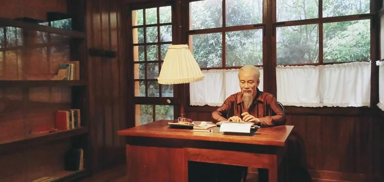 Vị Cha già kính yêu của dân tộc Việt Nam