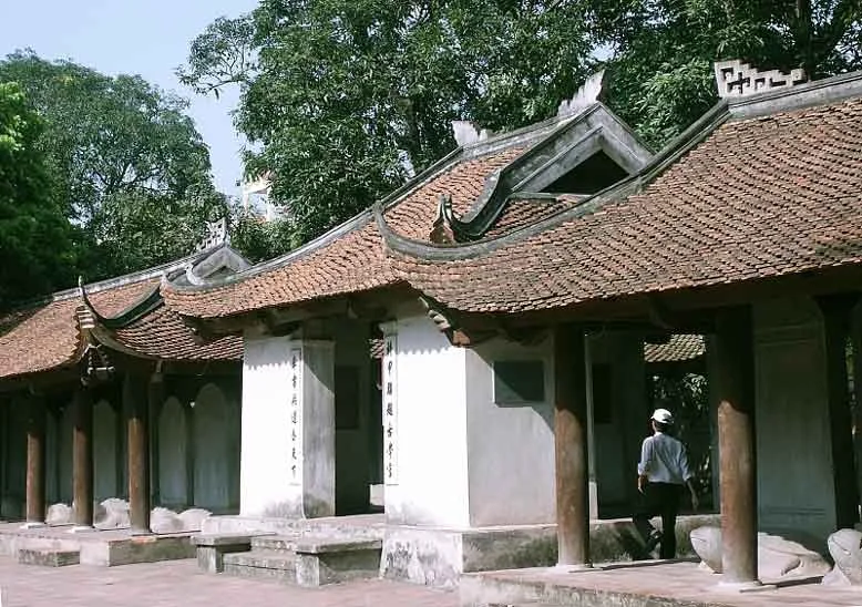 Nhà bia của các tiến sĩ đỗ chức vụ quan trọng trong các kỳ thi quan trọng