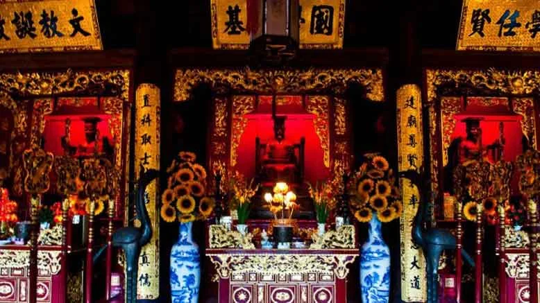 Khu thờ các vị vua của triểu nhà lý và lê